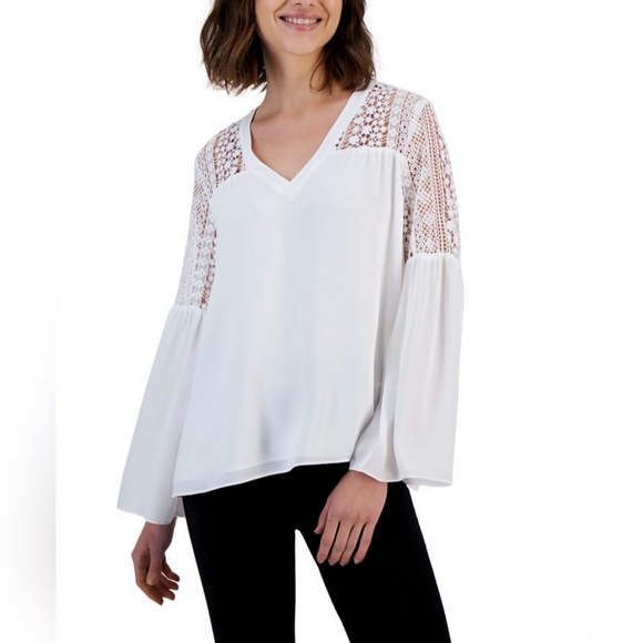 T Tahari Tops - T Tahari V-Neck Crochet Bell-Sleeve Top Size S/P